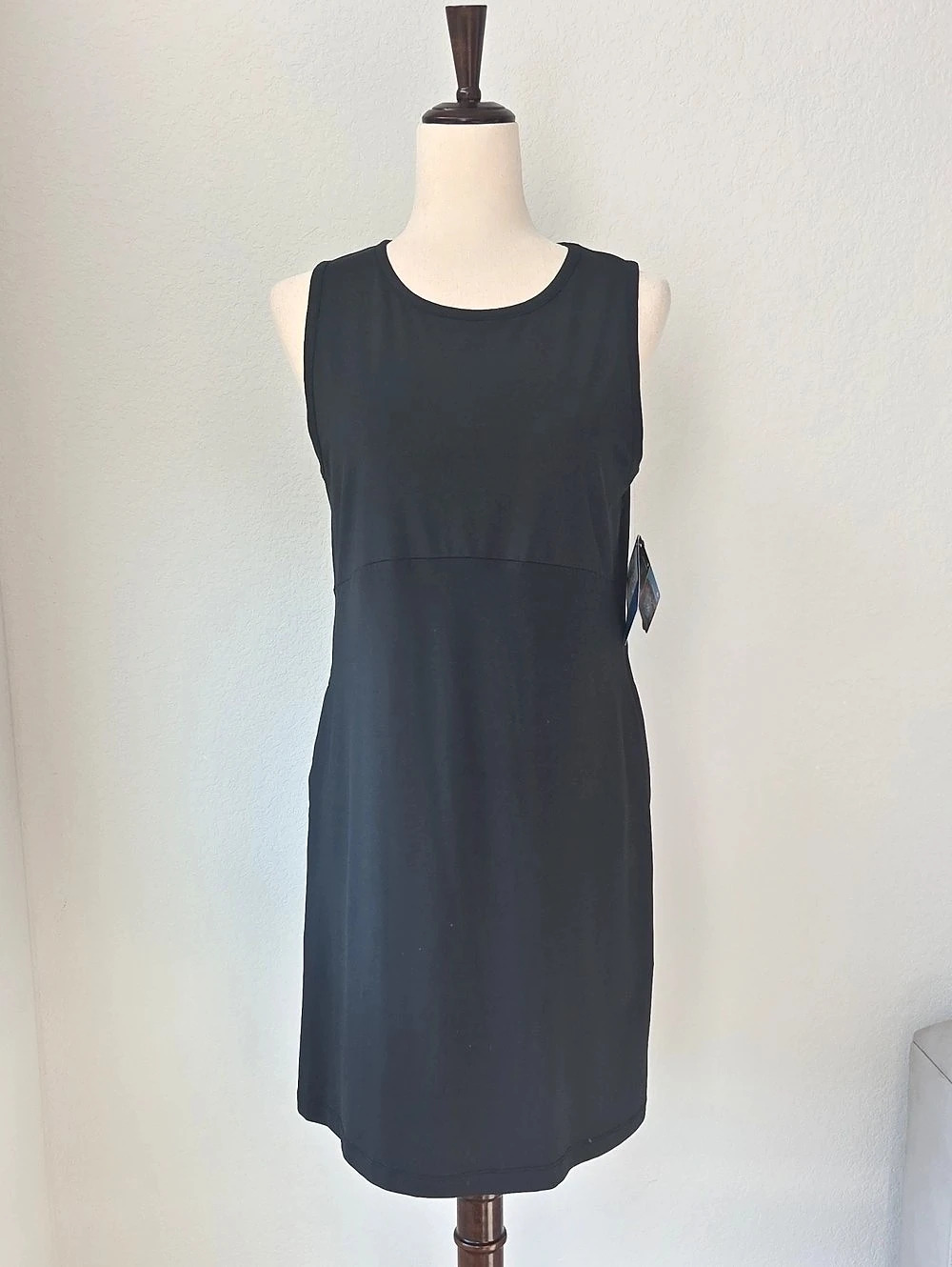 Columbia PFG Freezer III Dress Black Large Outdoor Hiking Beach Gorpcore Travel